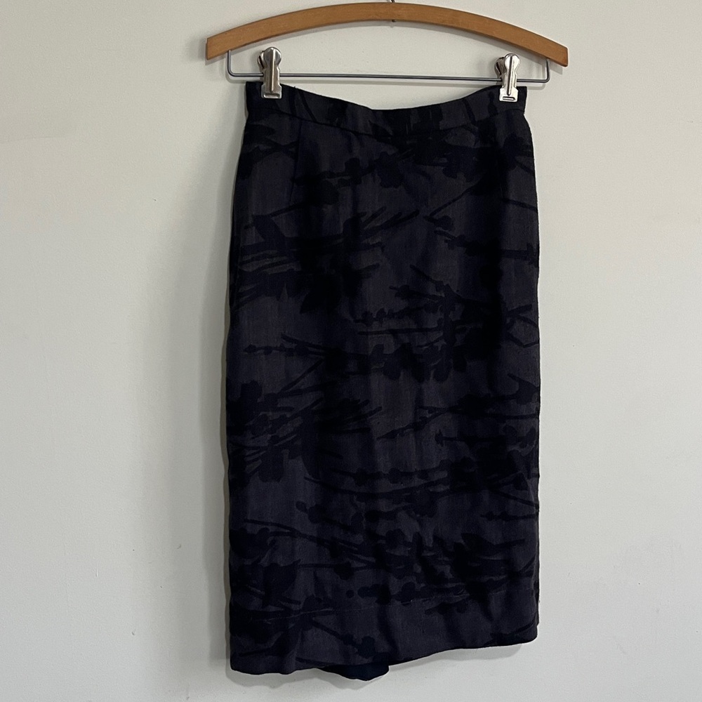 Prada Black Pencil Skirt Abstract Floral US S IT 40 EUC